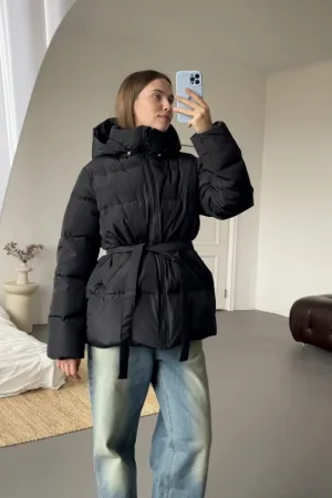 Куртка зимова чорна