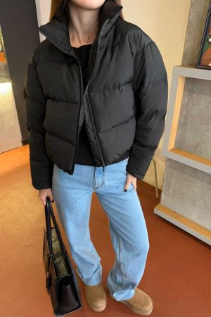 Куртка зимова  коротка чорна